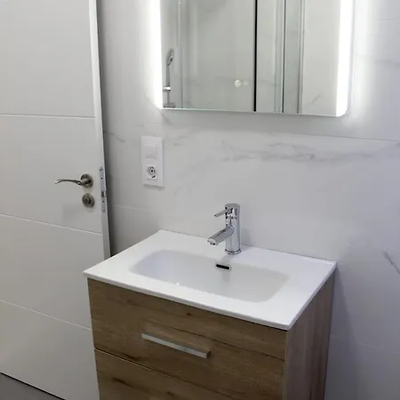 Piso Estacion De Tren De Lejlighed A Coruña