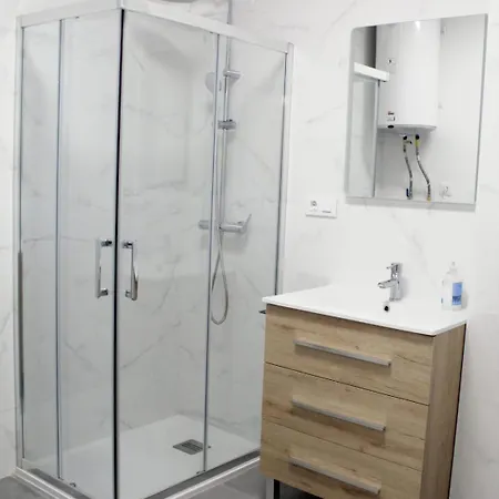 Piso Estacion De Tren De 公寓