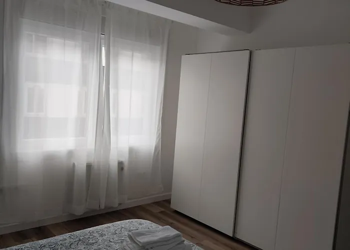 公寓 Piso Estacion De Tren De *